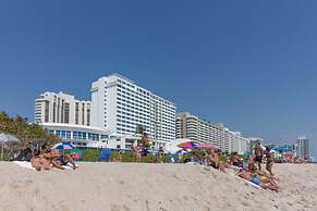 Castle Beach Private