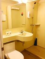 GreenTree Inn TianJin Jinnan District Xiaozhan Training Park Express H