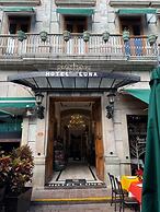 Hotel Luna