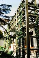Sola Hotel