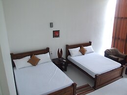 Mountriver Hotel