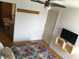 Auberge au toit rouge