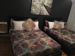 Auberge au toit rouge