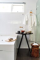 Hepburn Bathhouse & Spa Villas