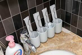 Locals Boutique Apartment Qianshan No.9