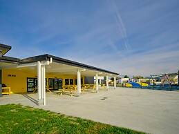 Hokitikas Kiwi Holiday Park and Motels