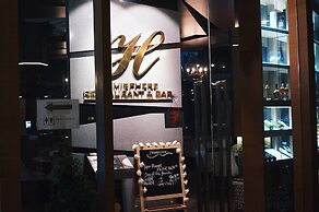 Regalia Residence by Cobnb