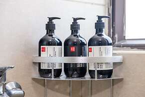 Locals Boutique Apartment Qianshan No.13