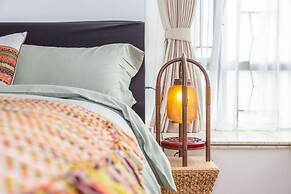 Locals Boutique Apartment Qianshan No.14