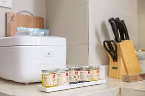 Locals Boutique Apartment Qianshan No.15