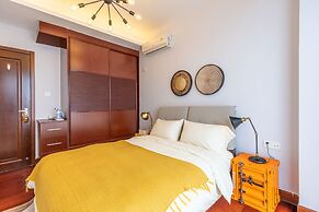 Locals Boutique Apartment Qianshan No.15