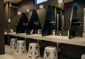 Capsule Hotel 2nd BOX