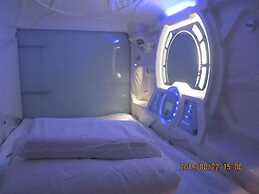 Capsule Hotel 2nd BOX