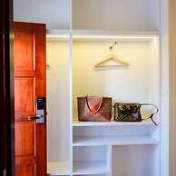 Southern Airport Hotel