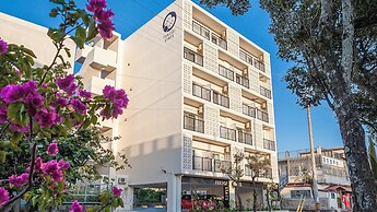 Kariyushi Condominium Resort Miyakojima Fukugistays