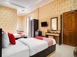 Capital O 540 Esther Hotel