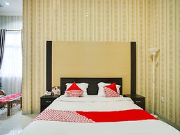 Capital O 540 Esther Hotel