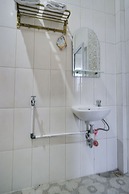 Capital O 540 Esther Hotel