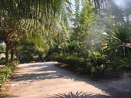 Palm Payom Village Resort