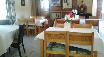 Tshesebe Stopover Motel