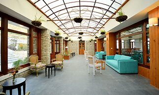 BluSalzz Escapade Anant Rasa, Shitlakhet - Ranikhet