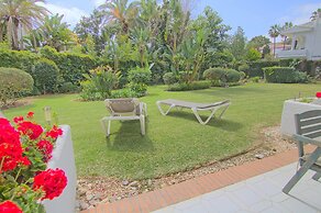 La Petunia Apartment