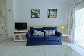 La Petunia Apartment