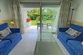 La Petunia Apartment