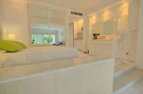 La Petunia Apartment