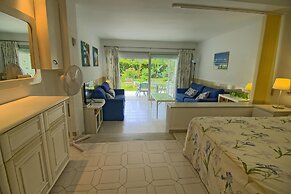 La Petunia Apartment