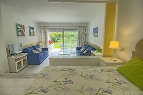 La Petunia Apartment