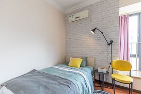 Locals Boutique Apartment Huafa Plaza 8