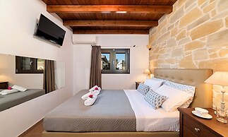 Cretan Kera Villa Heated Pool