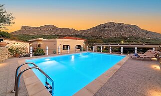 Cretan Kera Villa Heated Pool
