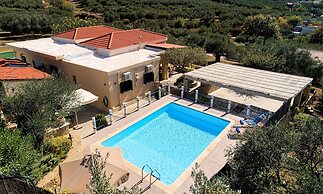 Cretan Kera Villa Heated Pool