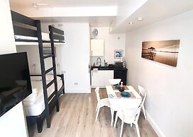 Reef Lodge Apartments