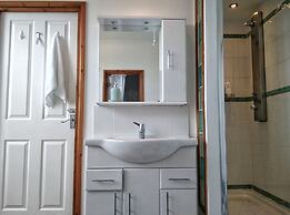 Reef Lodge Apartments