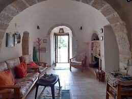 Trulli sotto La Cupa