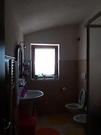 Trulli sotto La Cupa