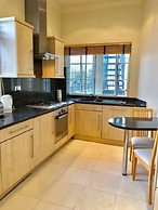 Buckingham Palace View Apartment