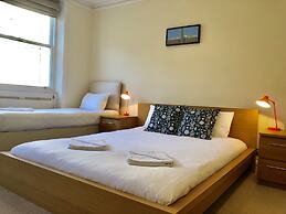 Buckingham Palace View Apartment