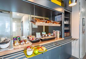 B&B HOTEL MONTELIMAR Sud