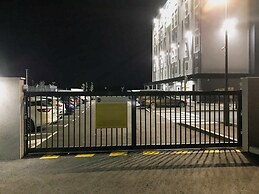 B&B HOTEL MONTELIMAR Sud