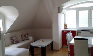 Sagittarius Apartment