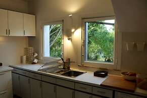 Akivillas Tavira Pine