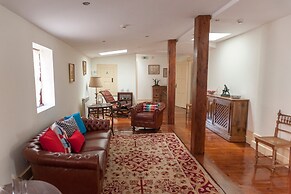 Akivillas Baião Apex