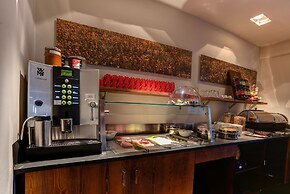 EMPA Boutique Hotel