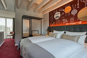 EMPA Boutique Hotel