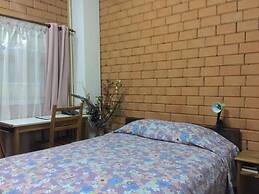 Tana-Jacaranda - Hostel