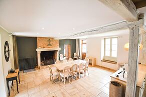 Logis Hôtel Le Domaine De Montecristo